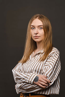 Полина Безрукова